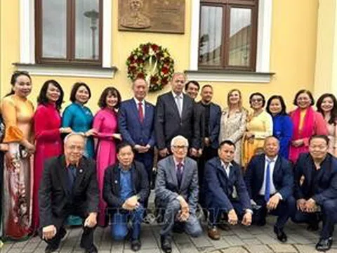 135 năm Ngày sinh Chủ tịch Hồ Chí Minh: Trang trọng lễ kỷ niệm tại Slovakia