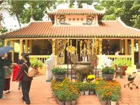 Người trẻ tìm về cội nguồn dân tộc qua những ngôi đền thờ Vua Hùng giữa lòng TP Hồ Chí Minh