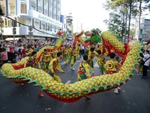 Mang nghệ thuật Lân Sư Rồng đến gần hơn với giới trẻ