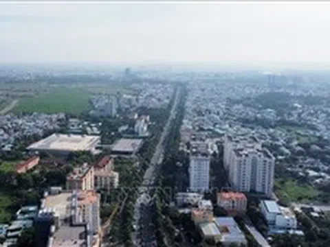 Thị trường bất động sản 'nóng' trong ngắn hạn