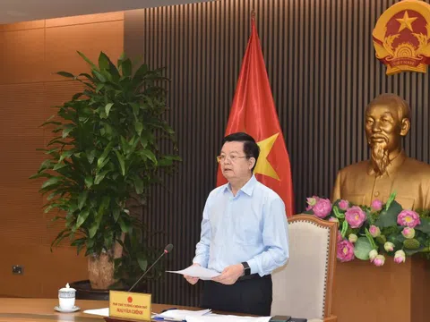 Khẩn trương hoàn thiện xây dựng nghị định về phân cấp, phân quyền lĩnh vực dân tộc, tôn giáo