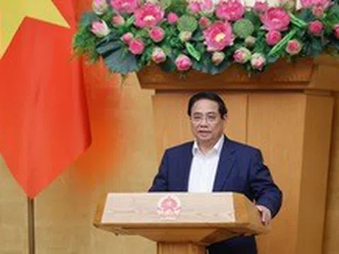 Thủ tướng: Không cầu toàn, không nóng vội trong xây dựng luật