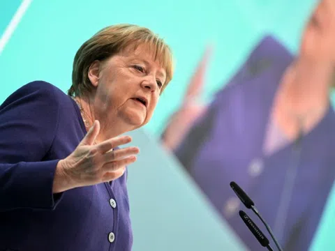 Bà Angela Merkel lên tiếng về chính sách di cư của tân Thủ tướng Đức