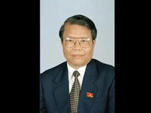 Lễ tang đồng chí Trần Đức Lương được tổ chức theo nghi thức Lễ Quốc tang