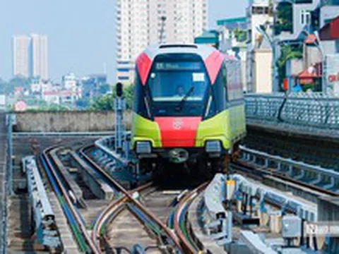 Đường sắt Nhổn - ga Hà Nội gặp sự cố, ngắt điện gần 1 tiếng để khắc phục