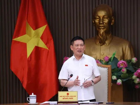 Phó Thủ tướng Hồ Đức Phớc chủ trì họp phân cấp, phân quyền gắn với phân định thẩm quyền trong lĩnh vực tài chính, ngân hàng