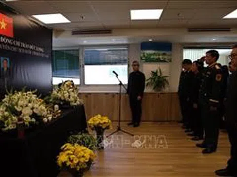Cộng đồng người Việt và bạn bè quốc tế tại Israel, Ai Cập và Pháp bày tỏ tiếc thương nguyên Chủ tịch nước Trần Đức Lương