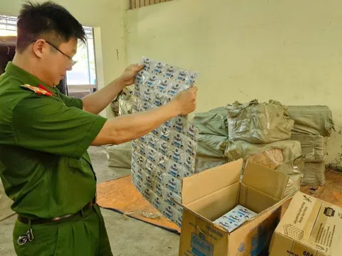 Phá đường dây buôn bán hàng trăm nghìn dầu gội, kem đánh răng,..giả các thương hiệu nổi tiếng