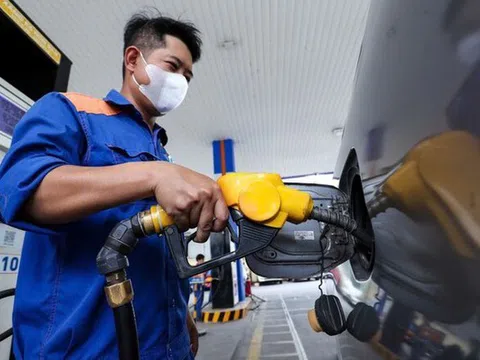 Giá xăng tăng từ chiều nay (29/5)
