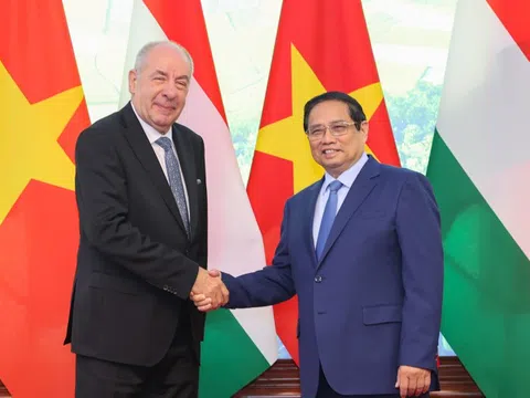 Thủ tướng Phạm Minh Chính hội kiến Tổng thống Hungary