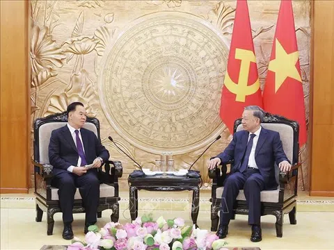 Tổng Bí thư Tô Lâm tiếp Chánh Văn phòng Trung ương Đảng Nhân dân Cách mạng Lào