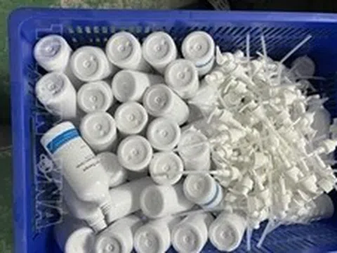 Tăng cường quản lý mỹ phẩm tự chế, nhà làm trên các nền tảng mạng xã hội, sàn thương mại điện tử