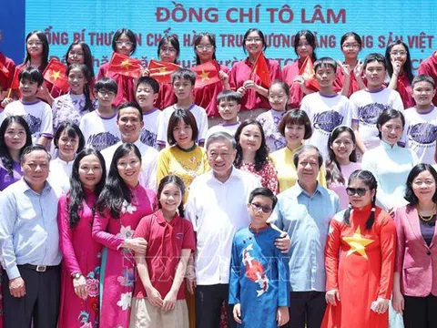 Tổng Bí thư Tô Lâm thăm hai trường học chuyên biệt tại Hà Nội
