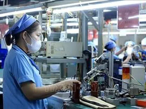 Giải pháp thực hiện Kế hoạch phát triển KT-XH, với mục tiêu tăng trưởng 8% trở lên