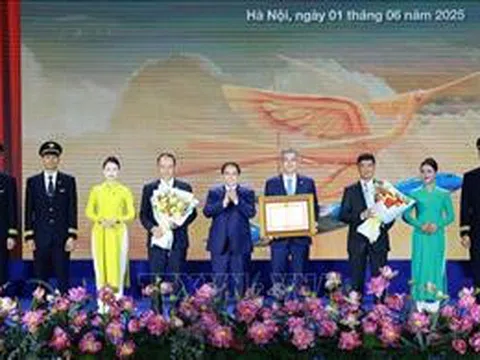 Thủ tướng Phạm Minh Chính: Vietnam Airlines phải phát triển hiện đại, xanh, nhanh, bền vững, an toàn, giàu bản sắc