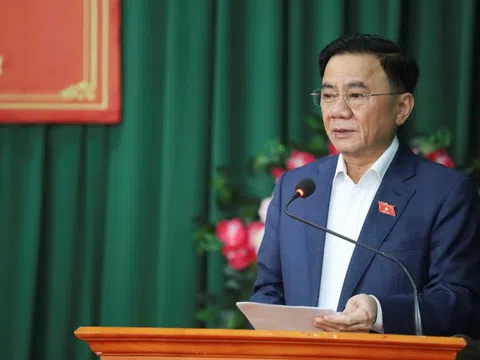 Kết luận của Bộ Chính trị, Ban Bí thư về thực hiện nhiệm vụ sắp xếp tổ chức bộ máy và đơn vị hành chính, bảo đảm tiến độ, yêu cầu