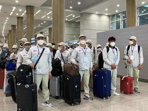 Phí môi giới 'trên trời', trục lợi xuất khẩu lao động: Siết kỷ cương, xử lý nghiêm sai phạm