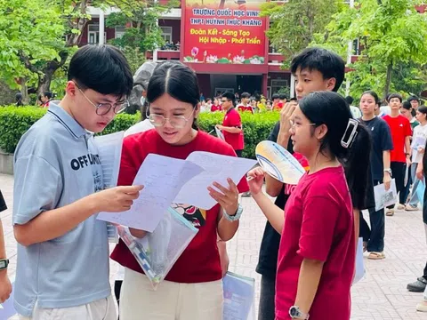 Nghệ An: Đề Toán thi vào lớp 10 khó, có sự phân hoá cao