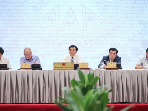 Họp báo Chính phủ thường kỳ tháng 5/2025: Giải đáp, làm rõ nhiều vấn đề báo chí, dư luận quan tâm