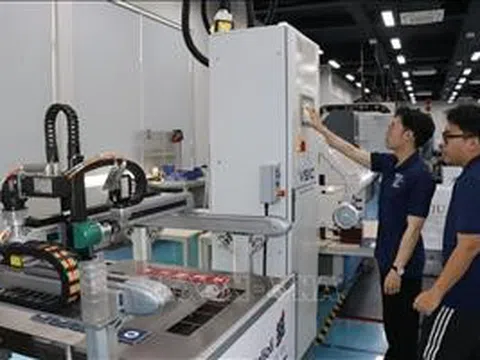 Đột phá để cất cánh - Bài 3: Kết nối trí tuệ