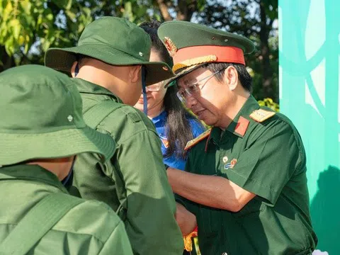 150 thiếu nhi Đà Nẵng trải nghiệm “Học kỳ trong quân đội” giữa mùa hè