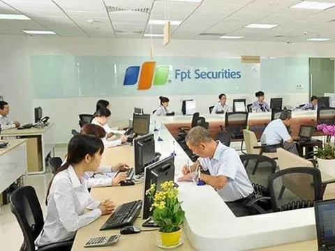 Chứng khoán FPT (FTS) vay thêm 2.500 tỷ đồng, đăng ký bán bớt cổ phiếu MSH sau quý I lợi nhuận sụt giảm