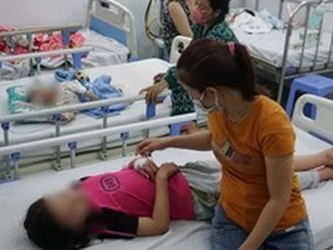 Sốt xuất huyết gia tăng, nhiều trẻ nhập viện tổn thương đa cơ quan