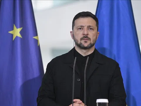 Ông Zelenskyy chỉ trích Mỹ “thiếu mạnh mẽ”, tuyên bố: Chủ quyền Ukraine không phải thứ để mặc cả