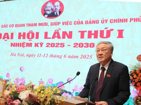 Tham mưu nhanh, đúng, trúng, sát với yêu cầu thực tiễn công tác xây dựng đảng trong Đảng bộ Chính phủ