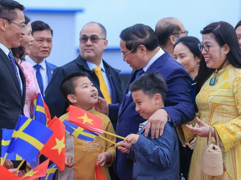 Thủ tướng Phạm Minh Chính tới Stockholm, bắt đầu thăm chính thức Thuỵ Điển