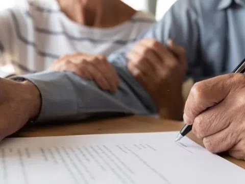 Di chúc thừa kế nhà đất viết tay có hợp pháp?