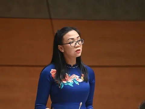 Miễn học phí: Lo phát sinh các khoản thu "tự nguyện" không đúng quy định