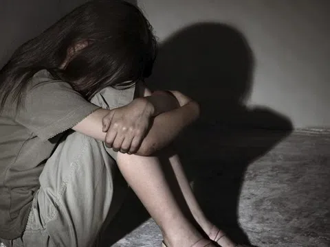 2 đối tượng bị khởi tố vì dâm ô với người dưới 16 tuổi