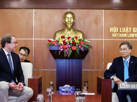 Chủ tịch Hội Luật gia Việt Nam tiếp Trưởng Đại diện lâm thời Viện KAS tại Việt Nam