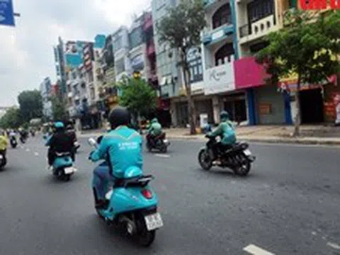 TP Hồ Chí Minh bàn lộ trình 'xanh hóa' đội ngũ tài xế công nghệ