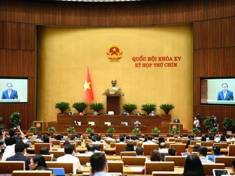 Bộ trưởng Bộ Tài chính trả lời chất vấn đầy đủ, đi thẳng vào các vấn đề đại biểu đặt ra