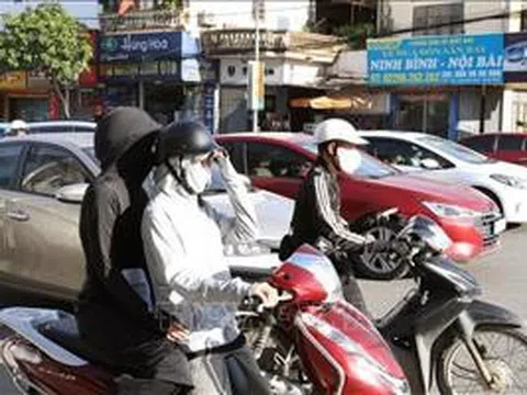 Kỳ thi tốt nghiệp THPT 2025: Nhiều khu vực có nắng, có nơi nắng nóng