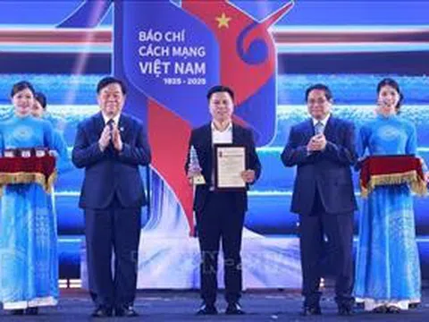 Lễ trao Giải Báo chí Quốc gia lần thứ 19 - năm 2024: Thủ tướng dự và trao giải A cho các tác giả đoạt giải