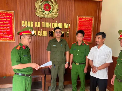 Bắt nhân viên điện lực vì lừa đảo hàng trăm triệu đồng
