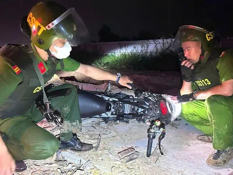 Công an truy đuổi nhóm thanh thiếu niên mang hung khí gây rối