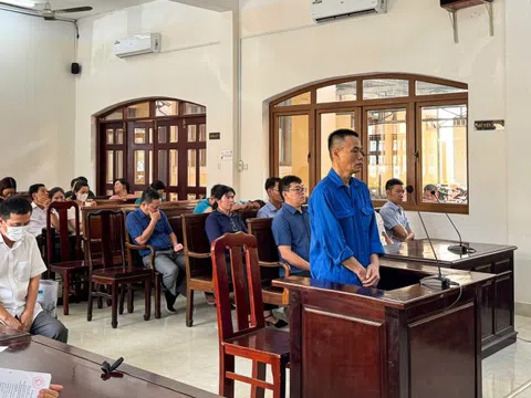 Xét xử 13 bị cáo trong vụ sai phạm tại Trung tâm Đăng kiểm xe cơ giới ở Đồng Nai