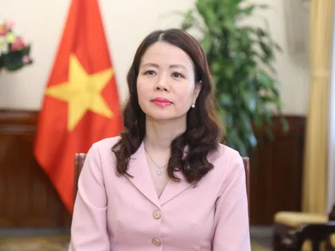 Thủ tướng dự Hội nghị WEF Thiên Tân: Thúc đẩy giải pháp cho các vấn đề kinh tế khu vực và thế giới