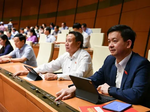 Quốc hội chốt nội dung giám sát 2026: Từ đường sắt tốc độ cao đến chống lãng phí