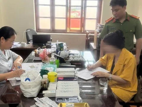 Phát hiện 2 vụ thẩm mỹ cho khách trong nhà nghỉ