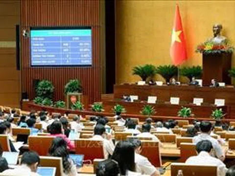 Quốc hội thông qua nhiều luật sửa đổi, nghị quyết quan trọng