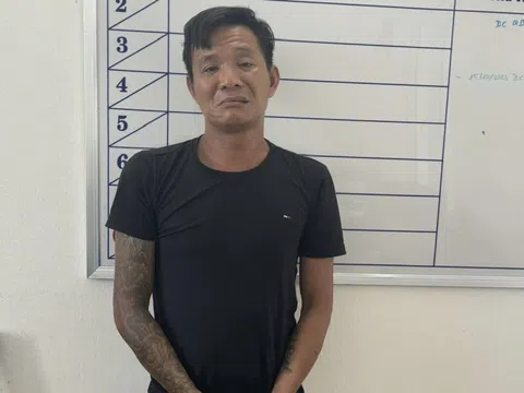 Bắt đối tượng giết người vì nghĩ bị “nhìn đểu”