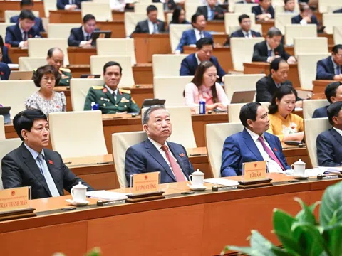 Thông qua Nghị quyết chất vấn, Quốc hội giao nhiều nhiệm vụ cụ thể