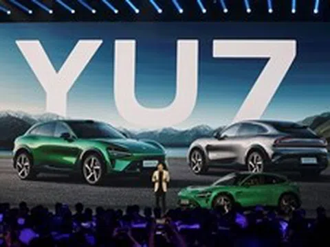 Xiaomi ra mắt mẫu SUV điện và kính AI đầu tiên