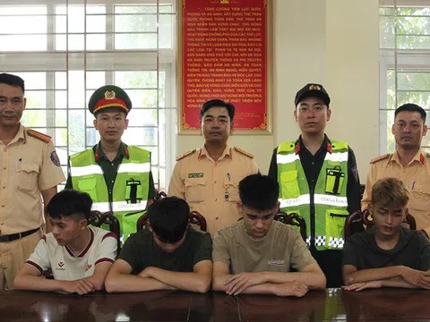 Nhóm thanh thiếu niên "cháy phố", có hành vi khiếm nhã với các cô gái đi đường