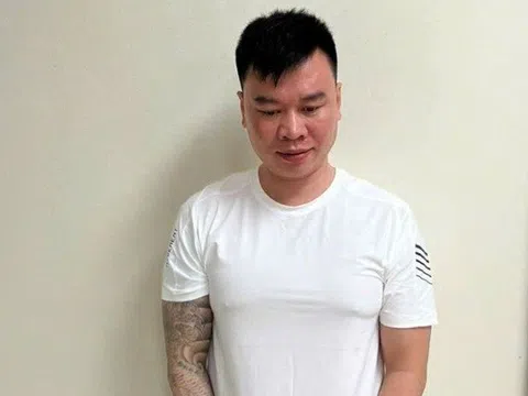 Bắt "Thu vệ sĩ" cùng 6 đối tượng buôn bán 200 bình khí cười cho dân chơi